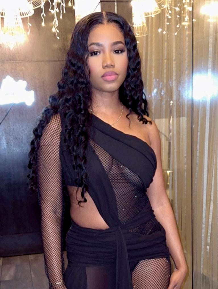 Black Collection Carmen Deep Wavy Unit — Premium Double-Drawn Hair